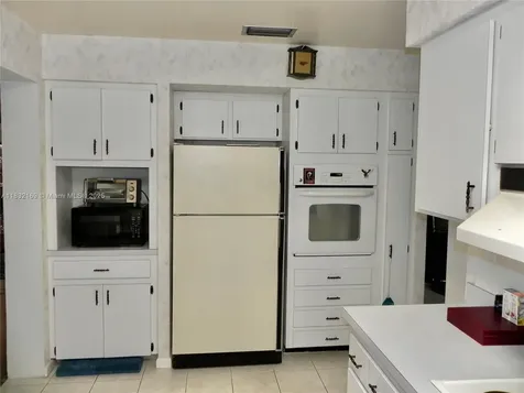 8225 SW 97th Street Miami FL 33156