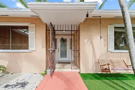 17130 SW 93rd Avenue Palmetto Bay FL 33157