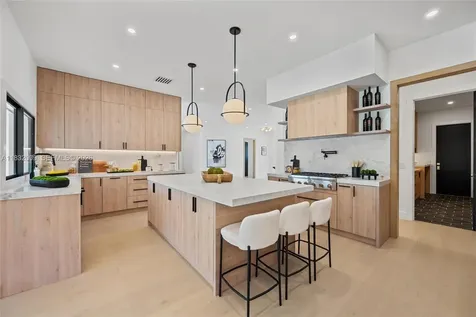 1761 Breakers West Boulevard West Palm Beach FL 33411