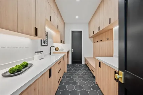 1761 Breakers West Boulevard West Palm Beach FL 33411