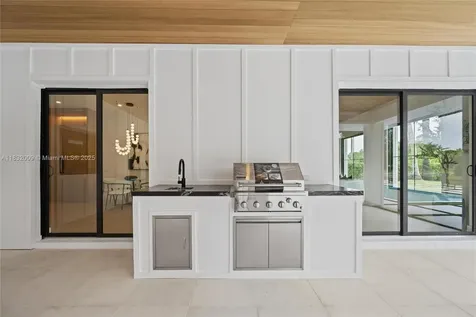 1761 Breakers West Boulevard West Palm Beach FL 33411