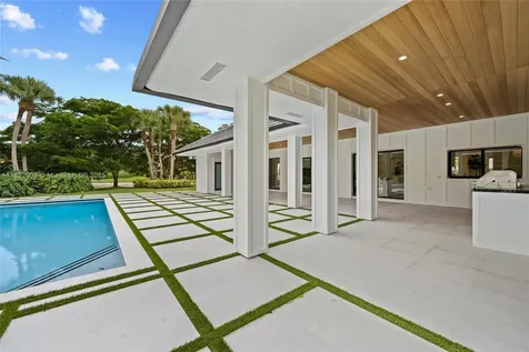 1761 Breakers West Boulevard West Palm Beach FL 33411