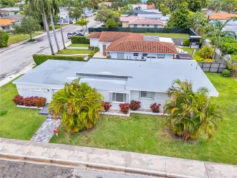 1601 S Treasure Drive North Bay Village FL 33141