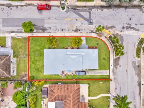 1601 S Treasure Drive North Bay Village FL 33141