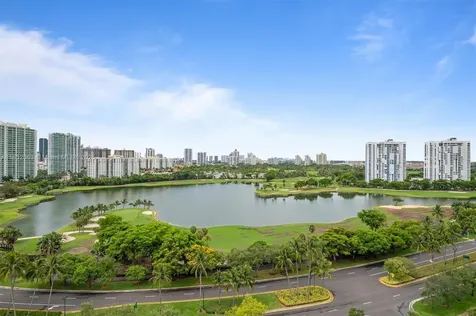 3675 N Country Club Drive Aventura FL 33180