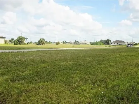 4500 NW 34th Terrace Cape Coral FL 33993