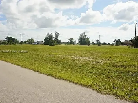 4500 NW 34th Terrace Cape Coral FL 33993