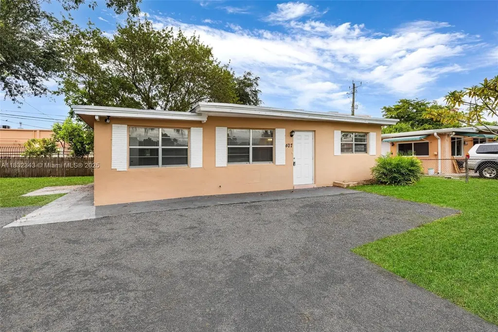 407 S 61st Avenue Hollywood FL 33023