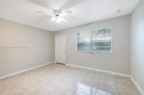 407 S 61st Avenue Hollywood FL 33023