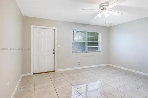407 S 61st Avenue Hollywood FL 33023