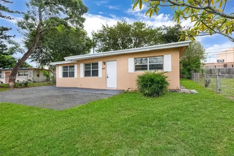 407 S 61st Avenue Hollywood FL 33023