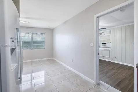 407 S 61st Avenue Hollywood FL 33023