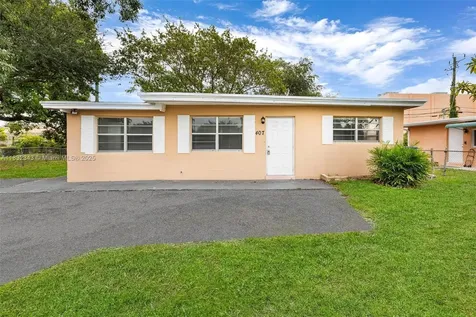 407 S 61st Avenue Hollywood FL 33023