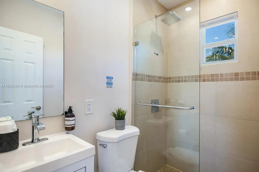 505 SE 20th Street Fort Lauderdale FL 33316