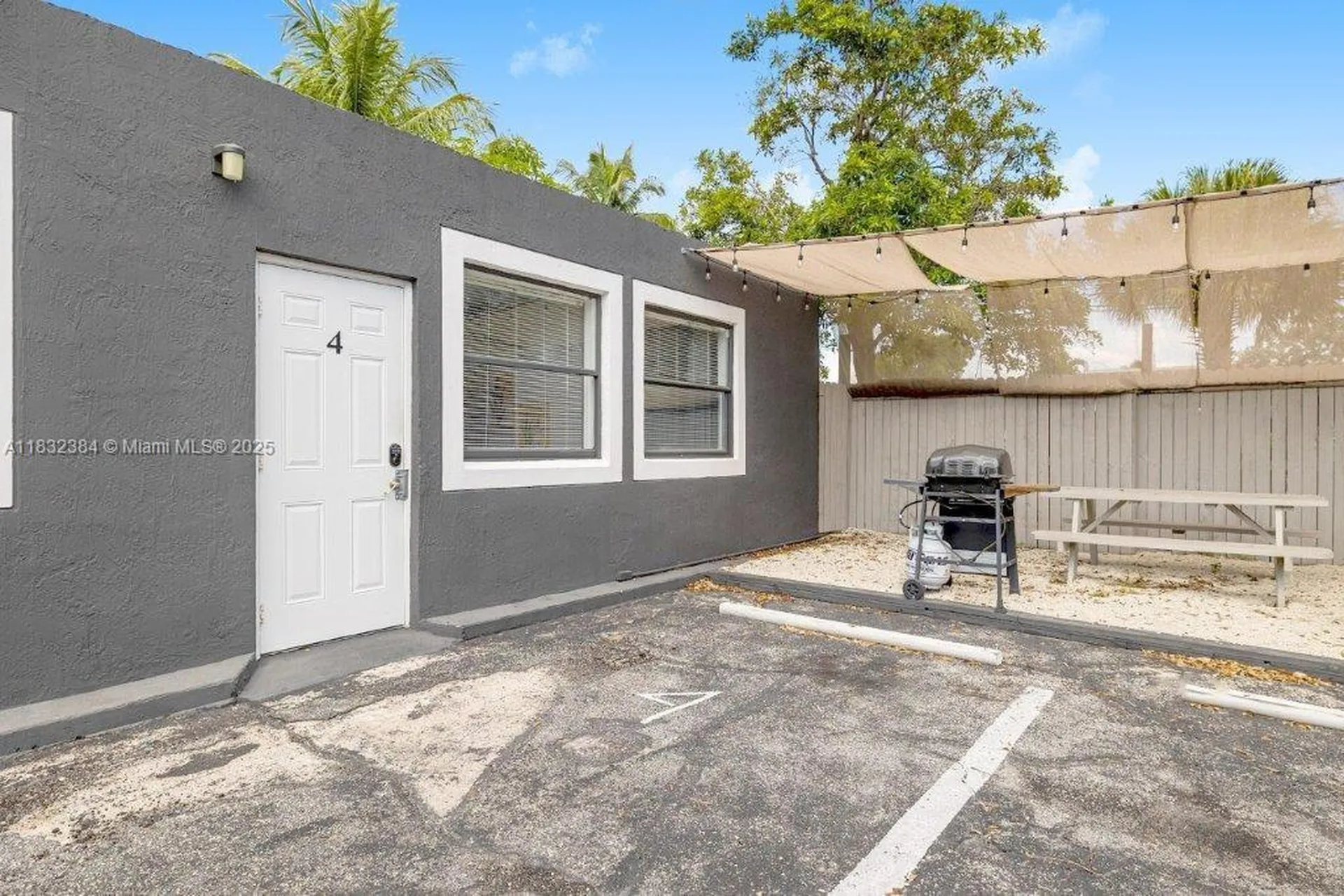 505 SE 20th Street Fort Lauderdale FL 33316