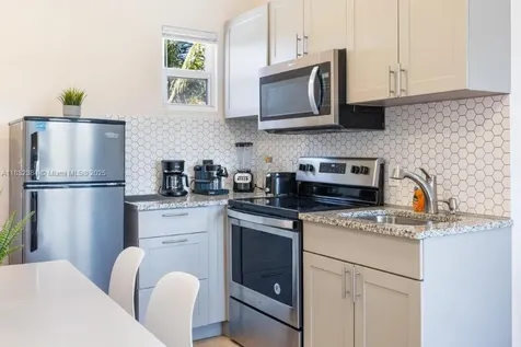 505 SE 20th Street Fort Lauderdale FL 33316