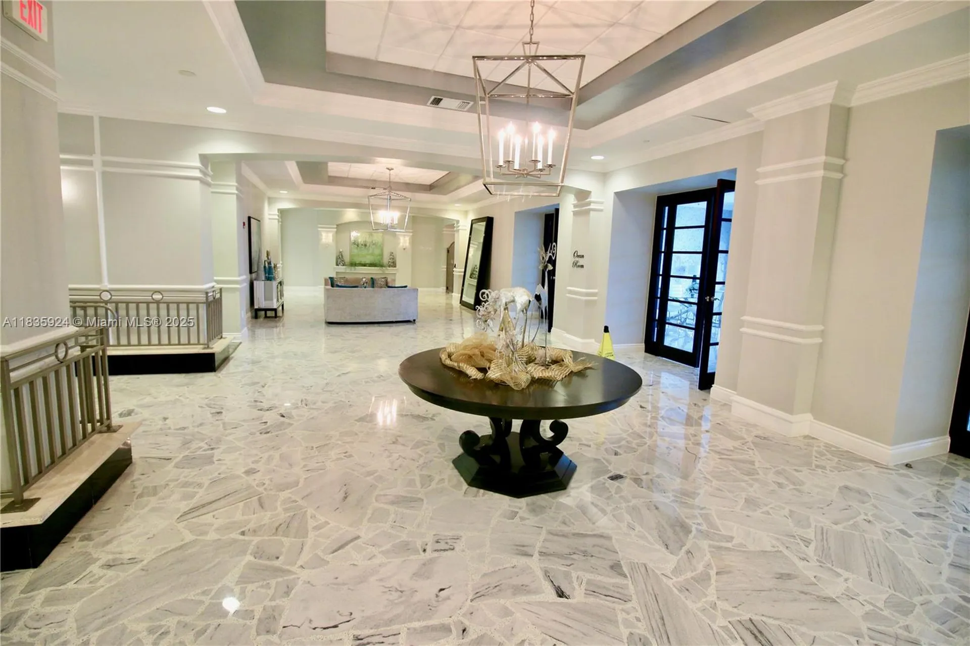 2501 S Ocean Drive Hollywood FL 33019