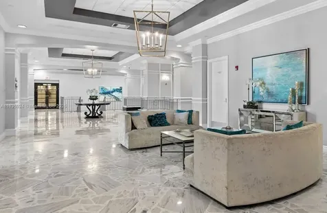 2501 S Ocean Drive Hollywood FL 33019