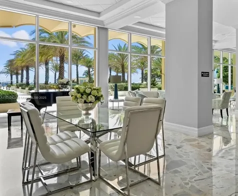 2501 S Ocean Drive Hollywood FL 33019