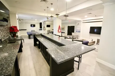 2501 S Ocean Drive Hollywood FL 33019