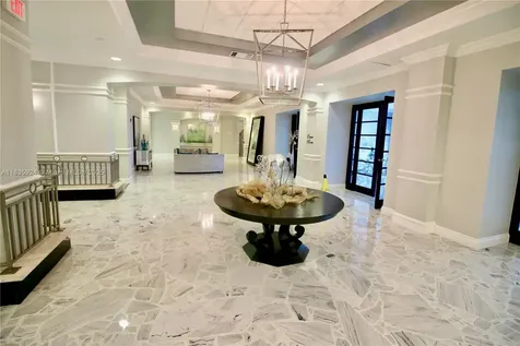 2501 S Ocean Drive Hollywood FL 33019