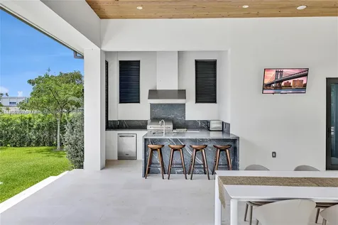7699 SW 118th Street Pinecrest FL 33156