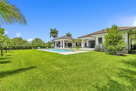 7699 SW 118th Street Pinecrest FL 33156