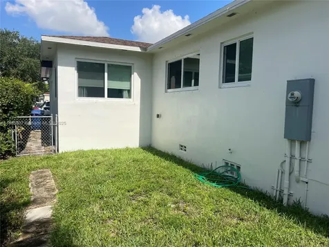473 South Drive Miami Springs FL 33166