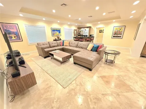7895 SW 122nd Street Pinecrest FL 33156