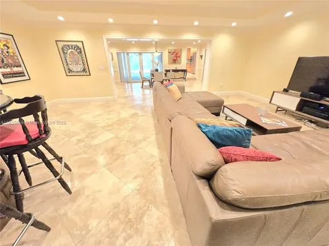 7895 SW 122nd Street Pinecrest FL 33156