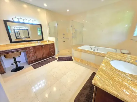 7895 SW 122nd Street Pinecrest FL 33156