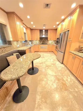 7895 SW 122nd Street Pinecrest FL 33156