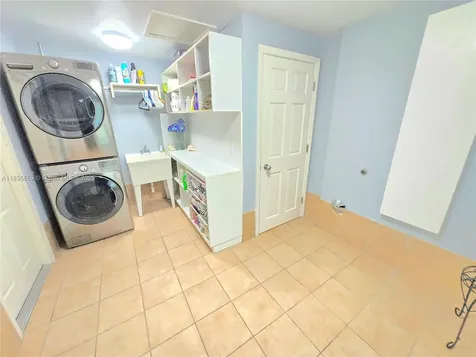 7895 SW 122nd Street Pinecrest FL 33156