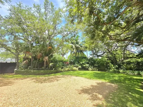 7895 SW 122nd Street Pinecrest FL 33156