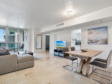 3801 S Ocean Drive Hollywood FL 33019