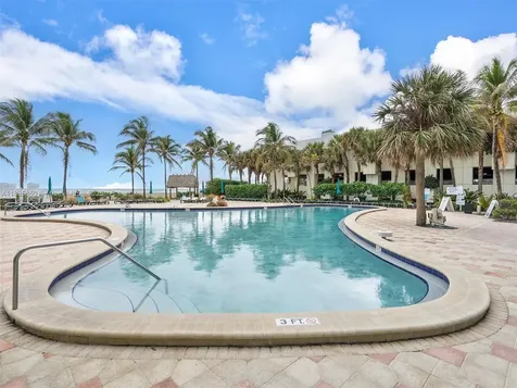 3801 S Ocean Drive Hollywood FL 33019