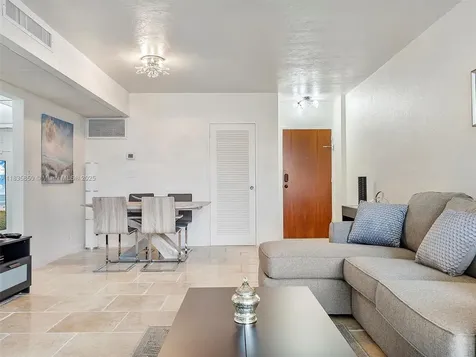 3801 S Ocean Drive Hollywood FL 33019