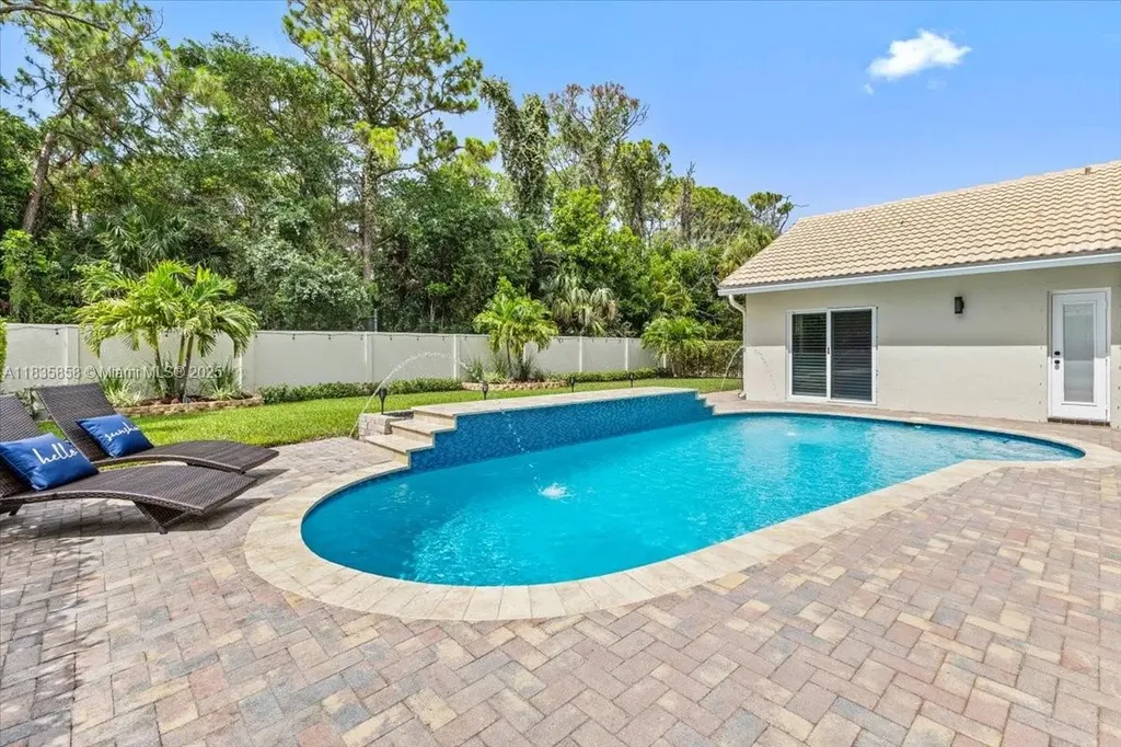 8644 NW 43rd Court Coral Springs FL 33065