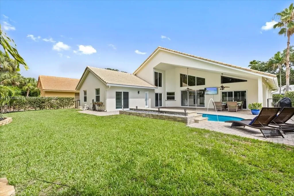 8644 NW 43rd Court Coral Springs FL 33065