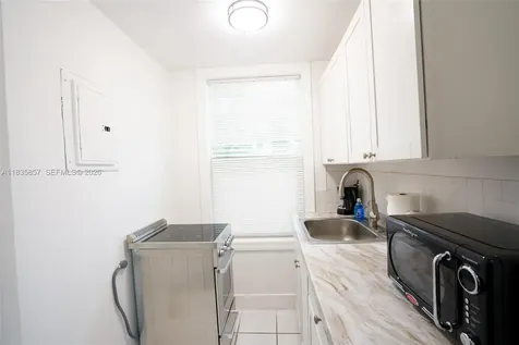 444 Ponce De Leon Boulevard Coral Gables FL 33134
