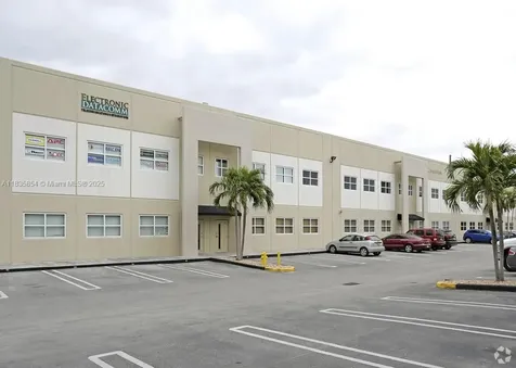 10900 NW 21st Street Sweetwater FL 33172