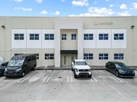 10900 NW 21st Street Sweetwater FL 33172