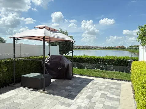 3482 W 114th Terrace Hialeah FL 33018