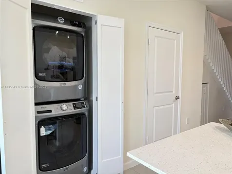 3482 W 114th Terrace Hialeah FL 33018