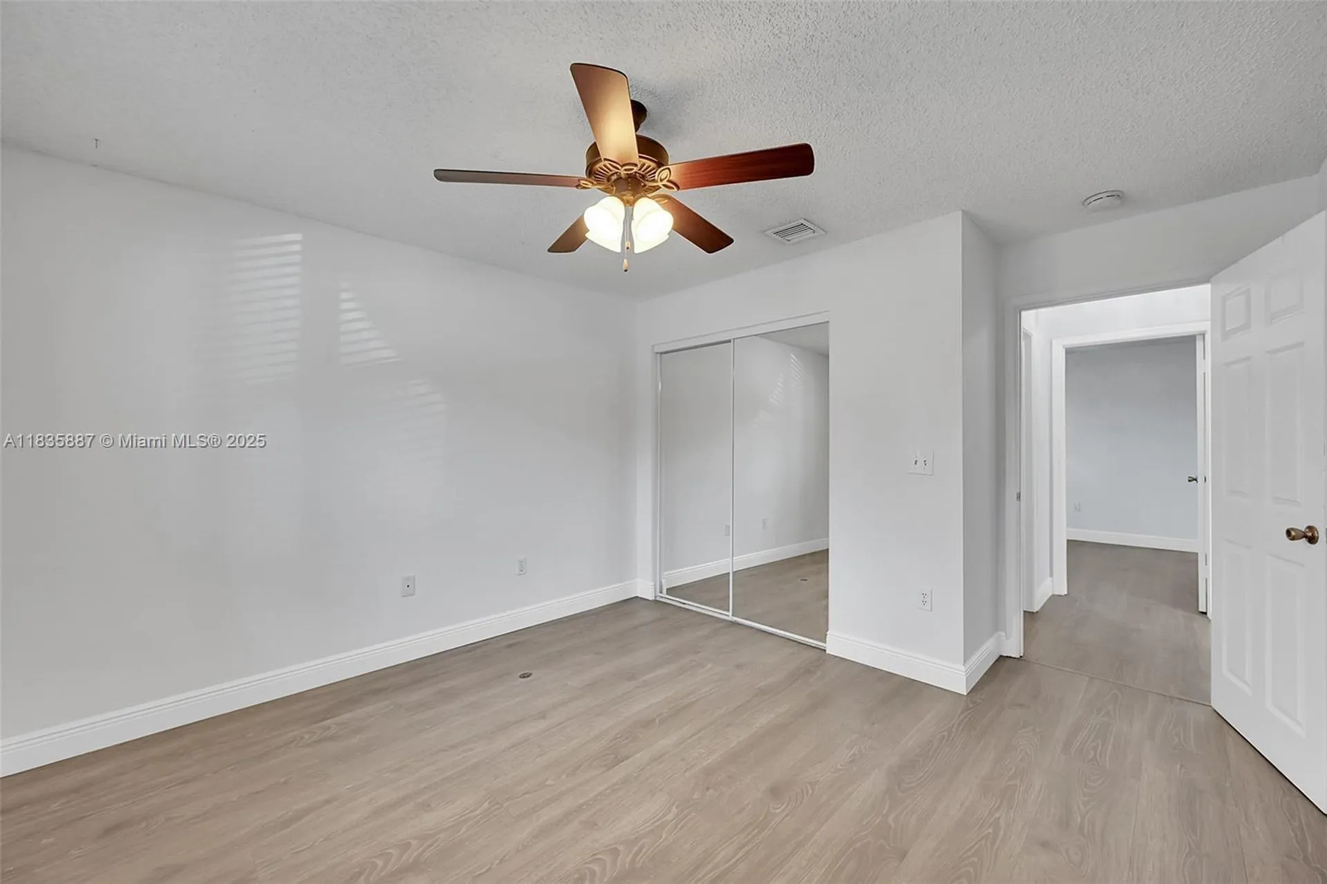 5382 NW 120th Avenue Coral Springs FL 33076