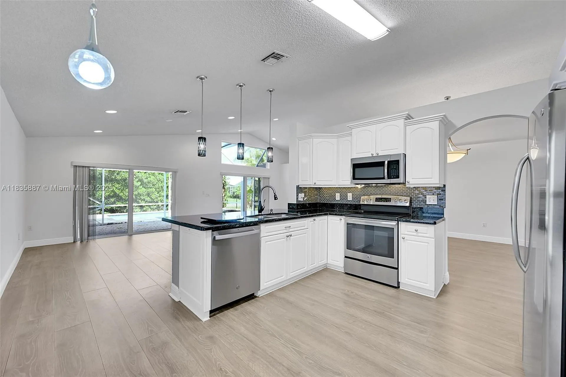 5382 NW 120th Avenue Coral Springs FL 33076