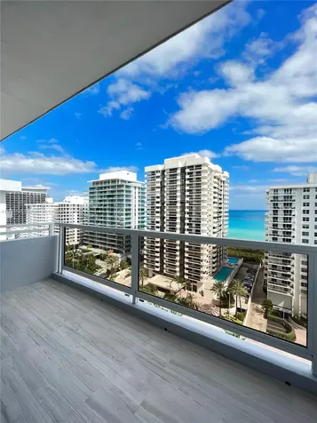 5700 Collins Avenue Miami Beach FL 33140