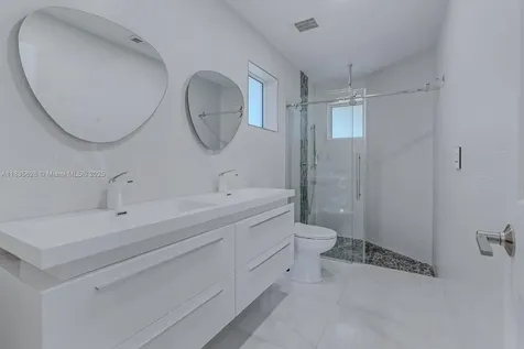18396 NW 6th Street Pembroke Pines FL 33029