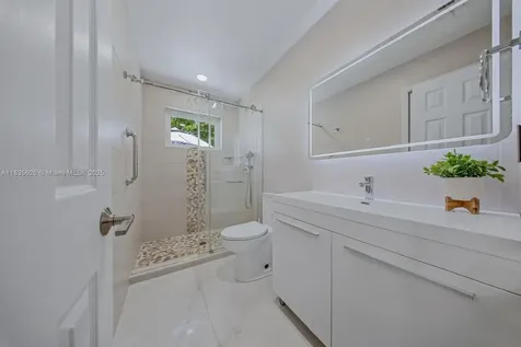 18396 NW 6th Street Pembroke Pines FL 33029