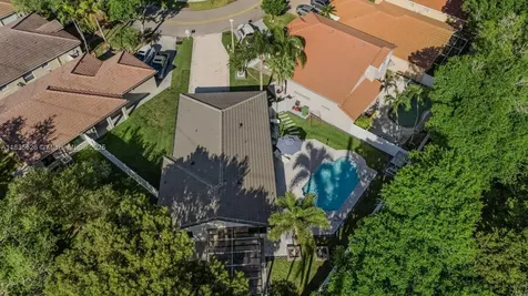 18396 NW 6th Street Pembroke Pines FL 33029